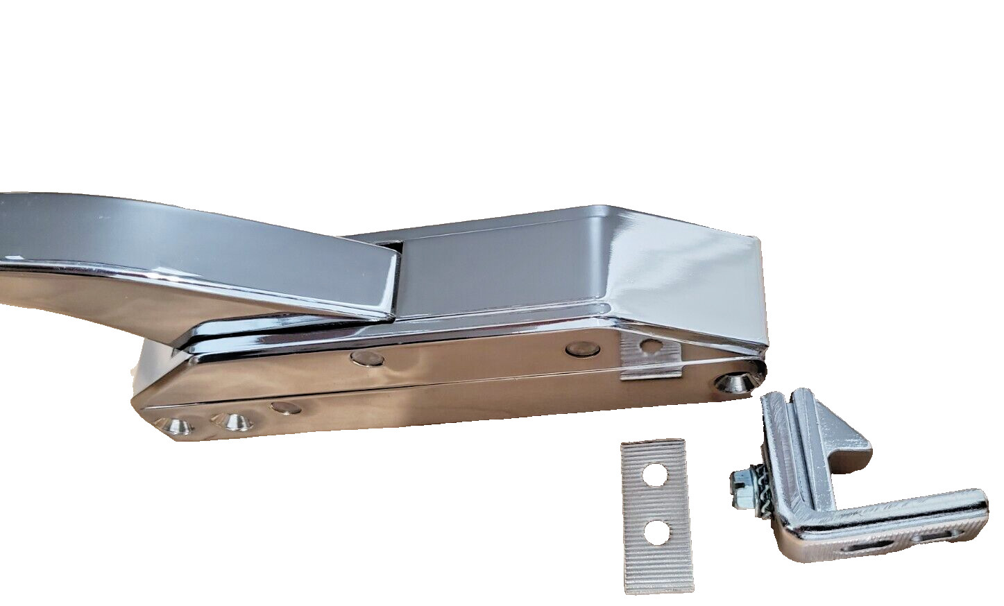 KASON 174-000004 Latch, STRIKE Curved Handle No Lock for CHG R35-1105 Series R35