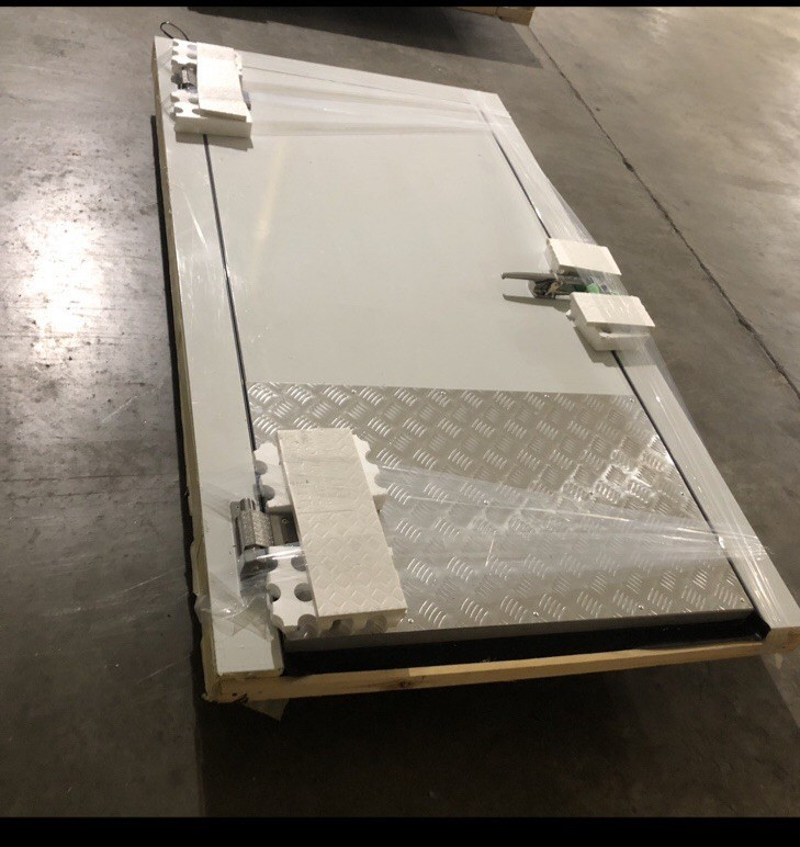 36″x80″ Solid Door For walk-in Freezer
