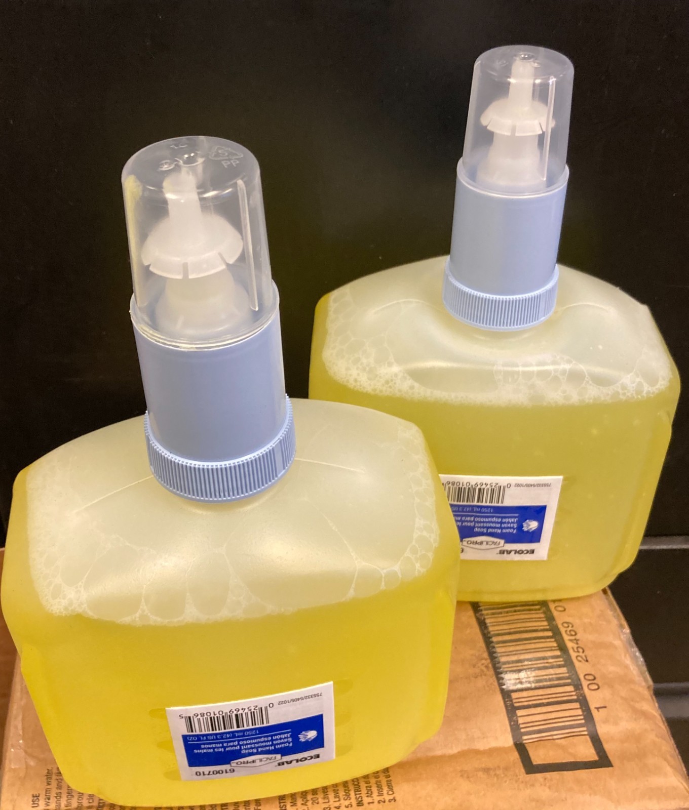 Ecolab Facilipro Foam Hand Soap, 1250mL Bottle, 6100710, Sweet, Yellow, 2 Case