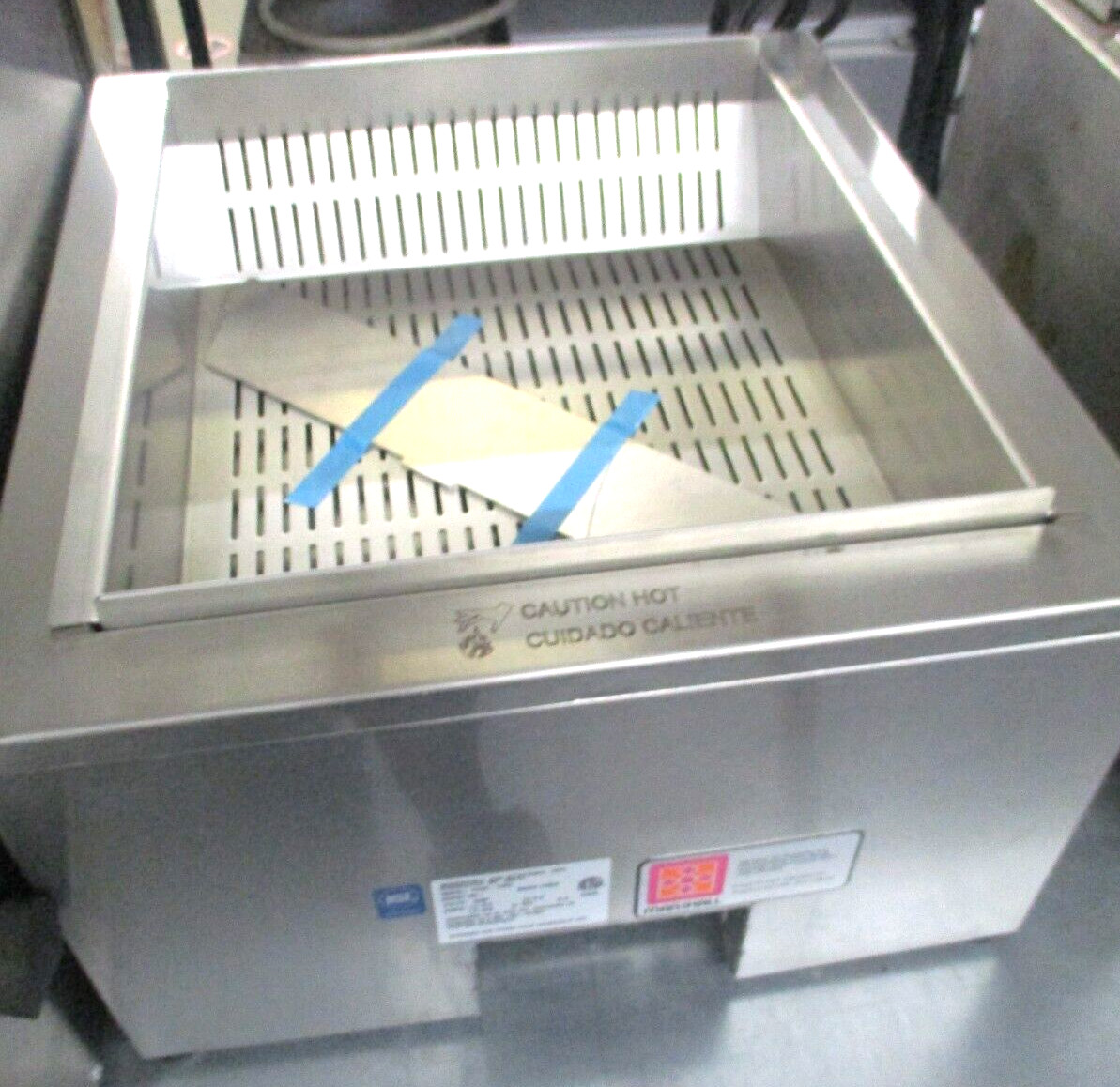MARSHALL AIR SYSTEMS, INC. MODEL: CZ3K-16AC – FRIED FOOD DUMP STATION, 208V.