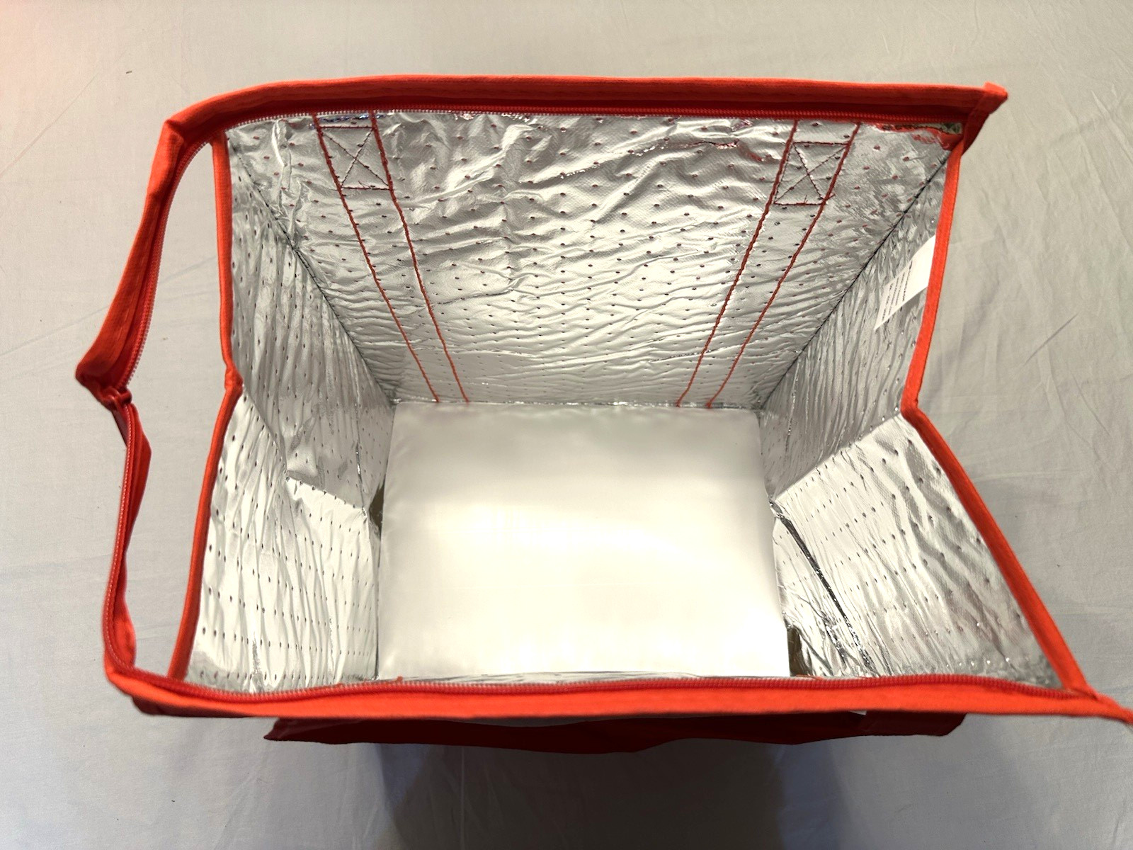 Lot of 10 ~ DOORDASH ~ 13x15x9 ~ Zippered Insulated Delivery Bag / Tote ~