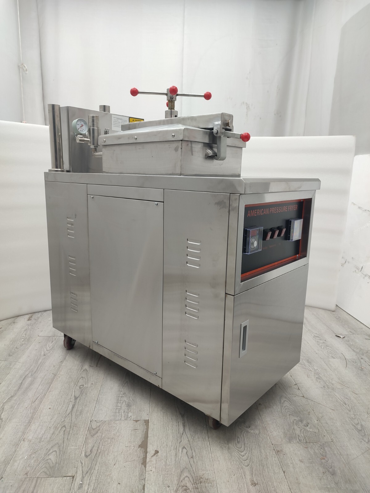 110V 45L CNC High Pressure Furnace Fried Chicken Stove Liquefied Petroleum Gas