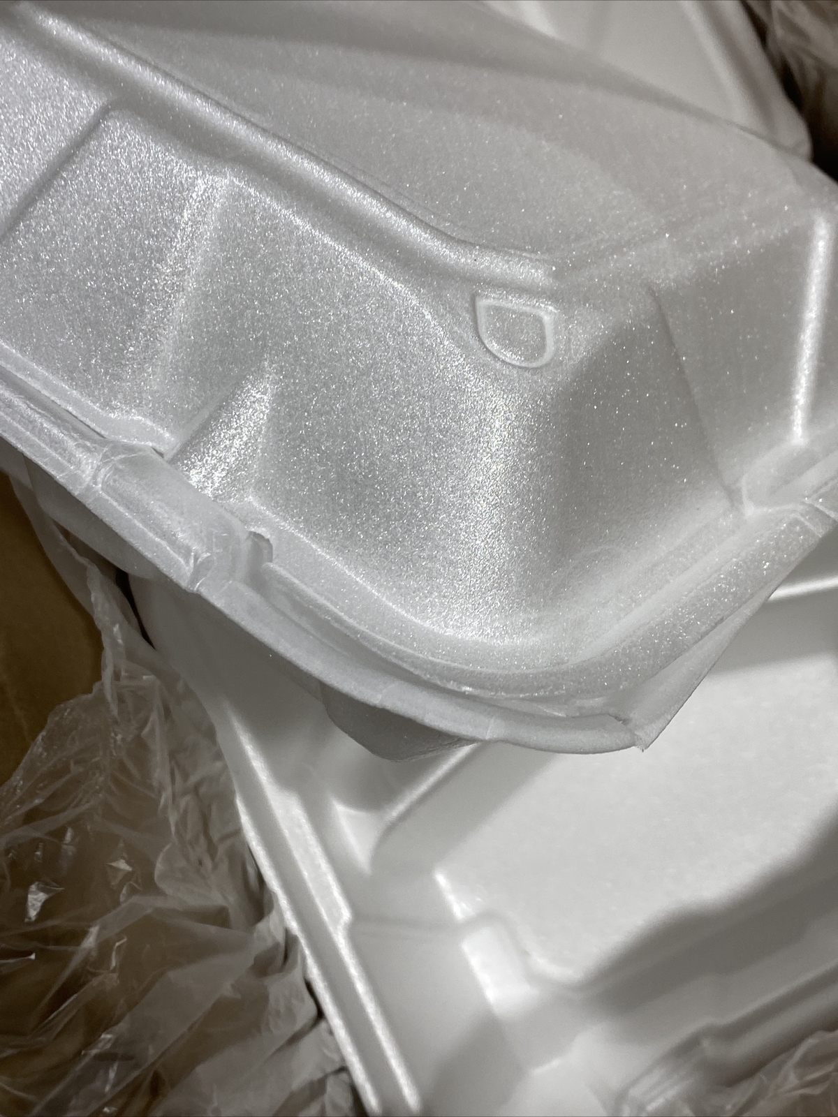 9″ x 9″ x 3 1/4″ White Foam Three Compartment Square Take Out Container-150Count
