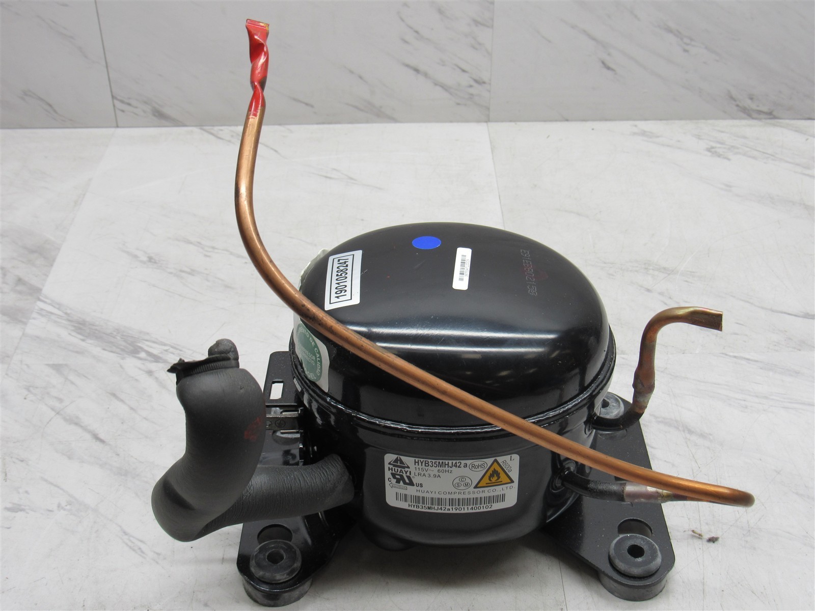 Hoshizaki HUAYI HYB35MHJ42A-R HYB35MHJ42A-R 1/16HP 115 V/60 HZ R-600 Compressor