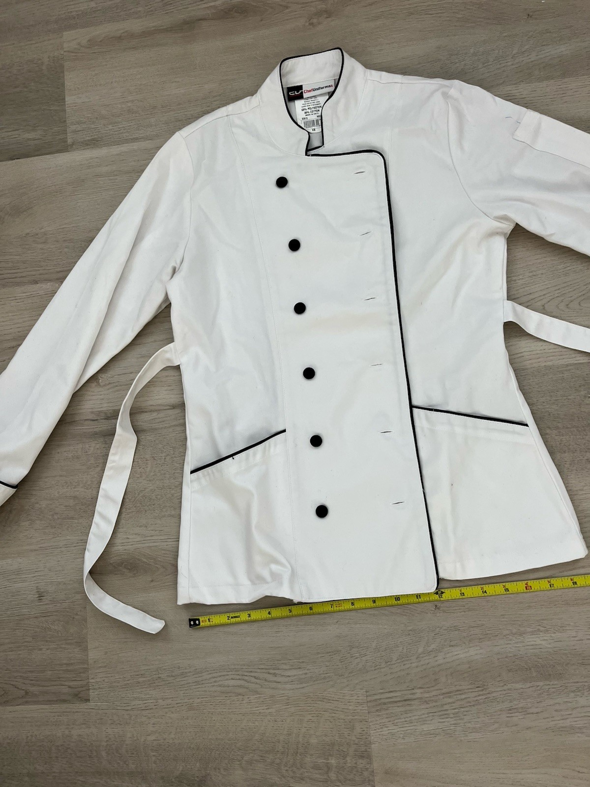 ChefUniforms.com Double Breasted Chef Coat White XS 65/35 Poly Cotton 83515