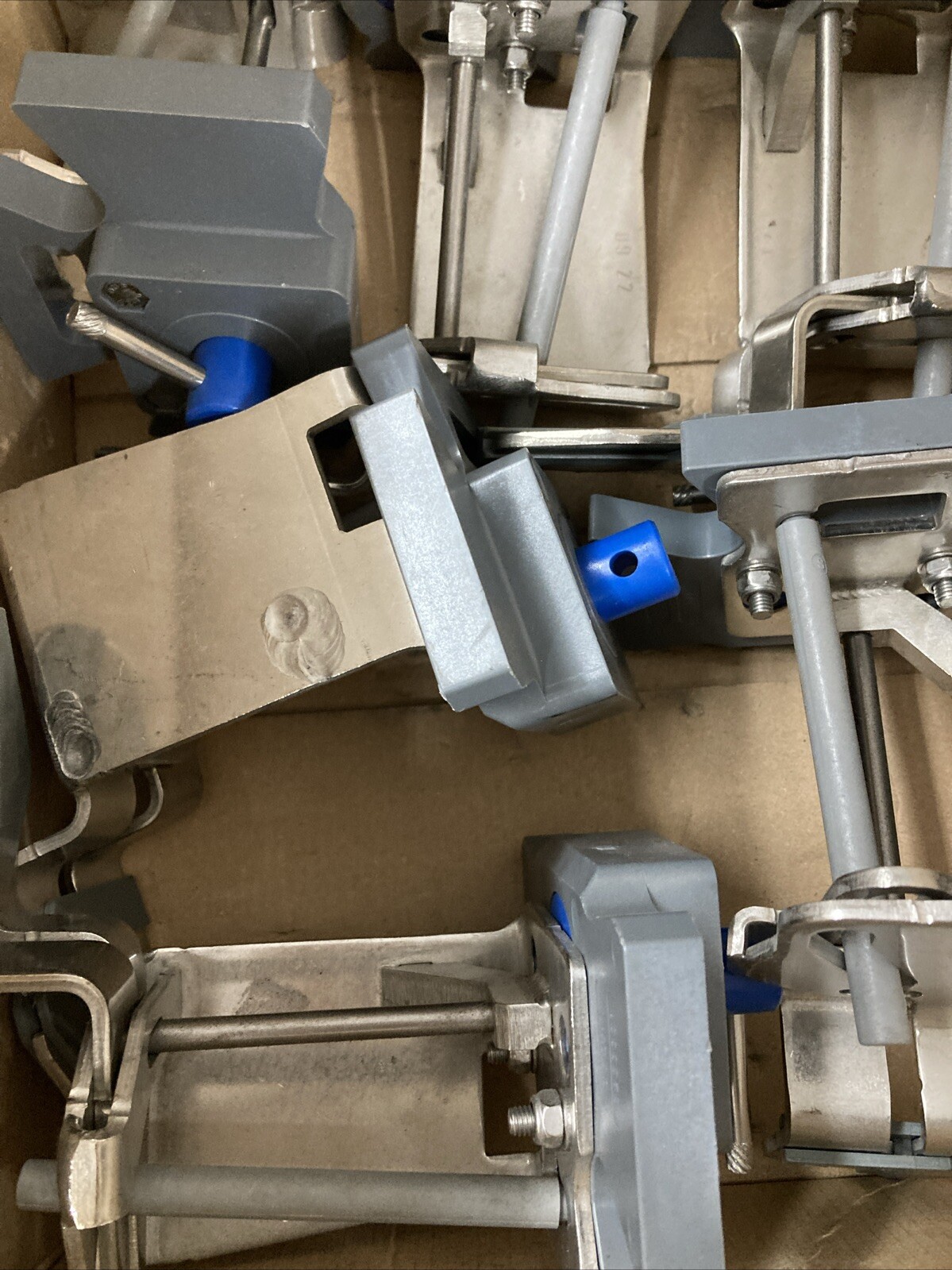 6 Pack Marel Stork 180 Turning Pack Shackles w/Gray Rods for Meat Processing