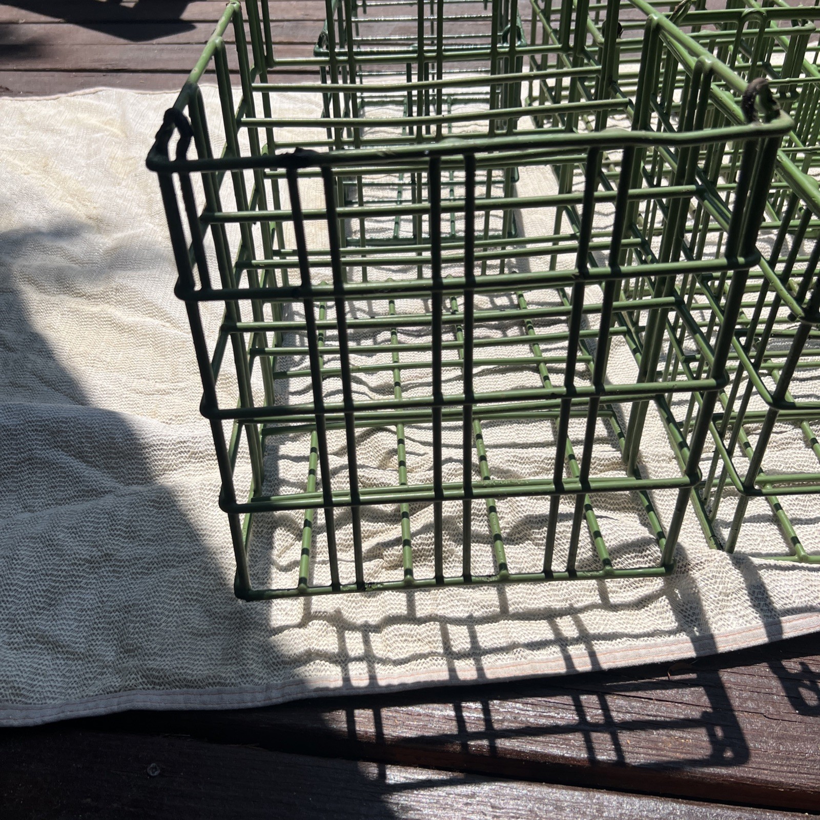 16 Used Sani Stack Coated wire Plate Washing Baskets Crates Various Sizes