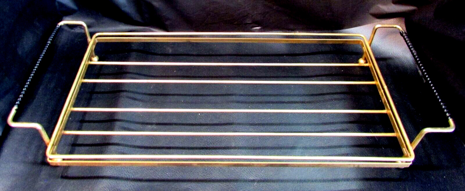 Four Rectangle Clear Glass Serving Dish Large 3x8x17 Gold Tone Steel Wire Rack