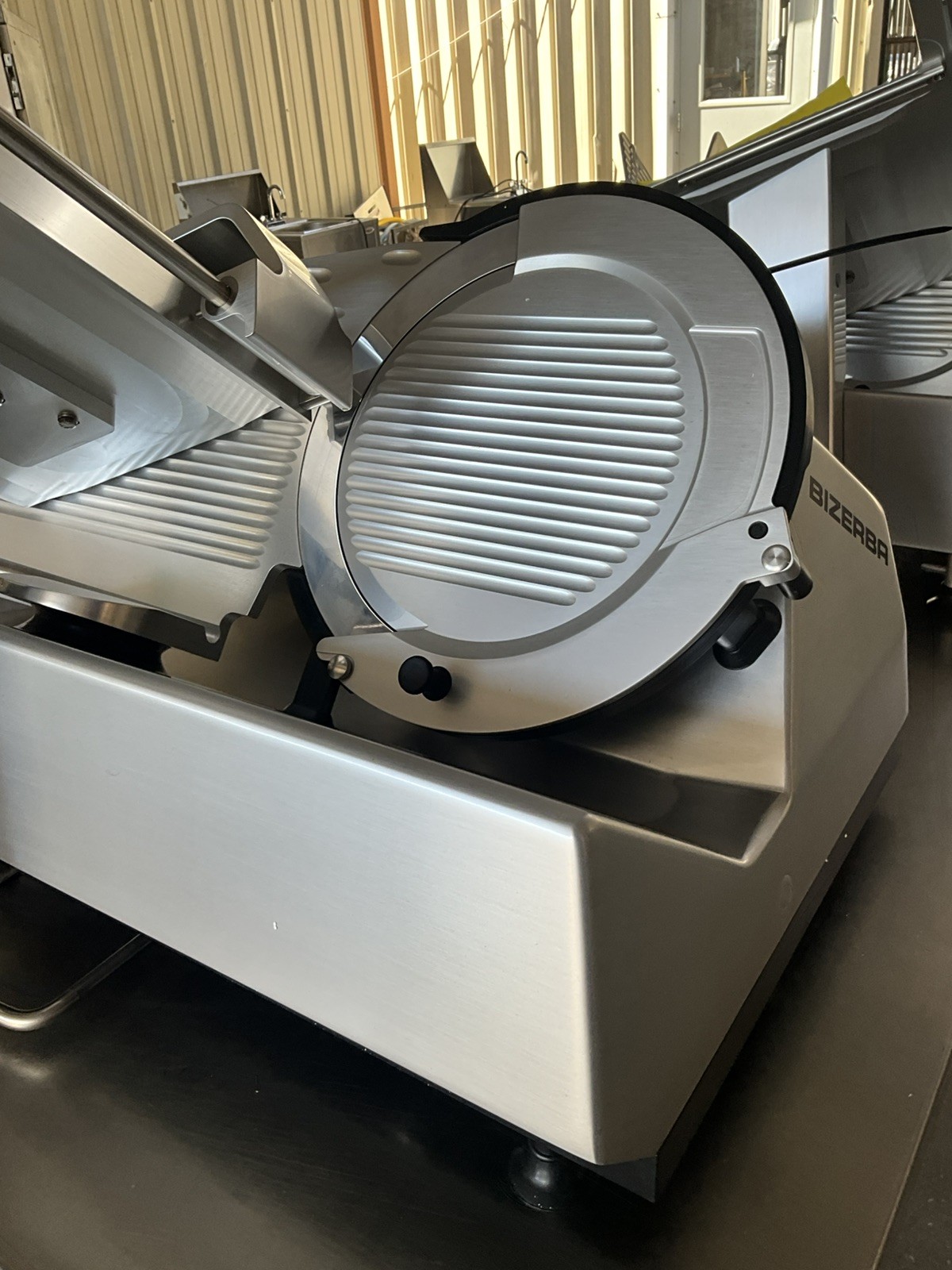 2026 Bizerba GSP HD 33Ee25HIIIu Automatic Meat Deli Cheese Grocery sharpener