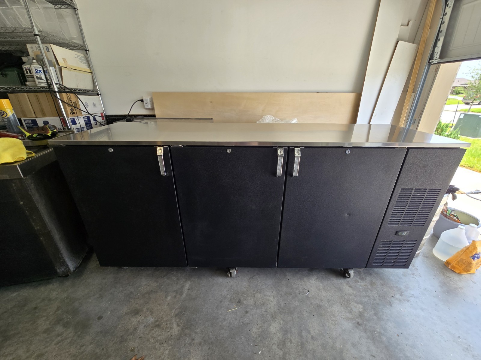 2023 Glastender C1FB84 84″ Bar Refrigerator – 3 Doors, Black, 120v
