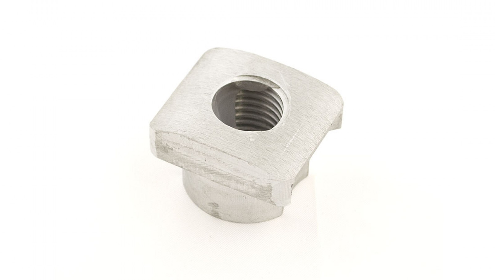 General Electric WC1X5131 NUT TRUNNION METAL