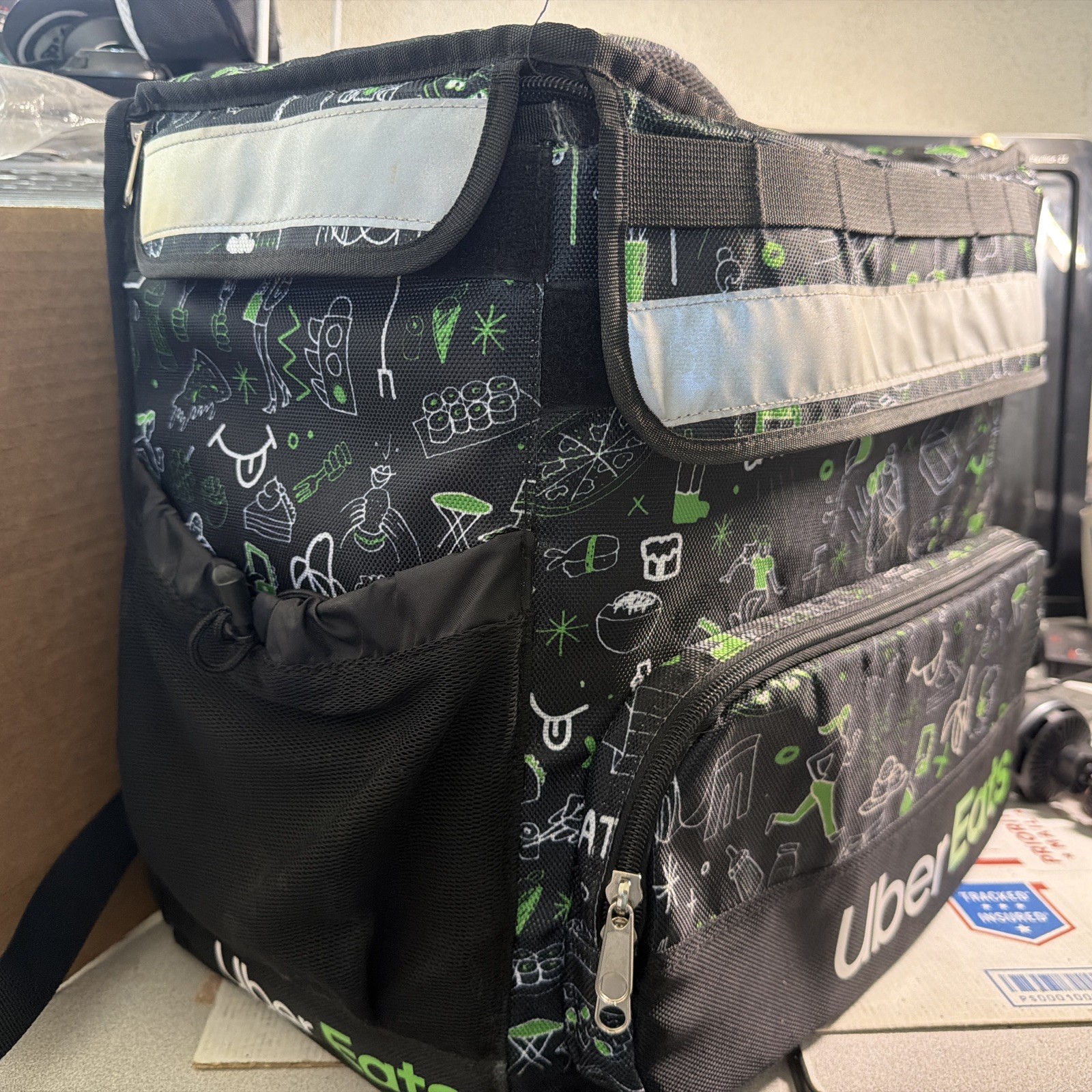 UberEats Limited Edition Artist Series Delivery Bag BackPack W/ Door Dash Bag