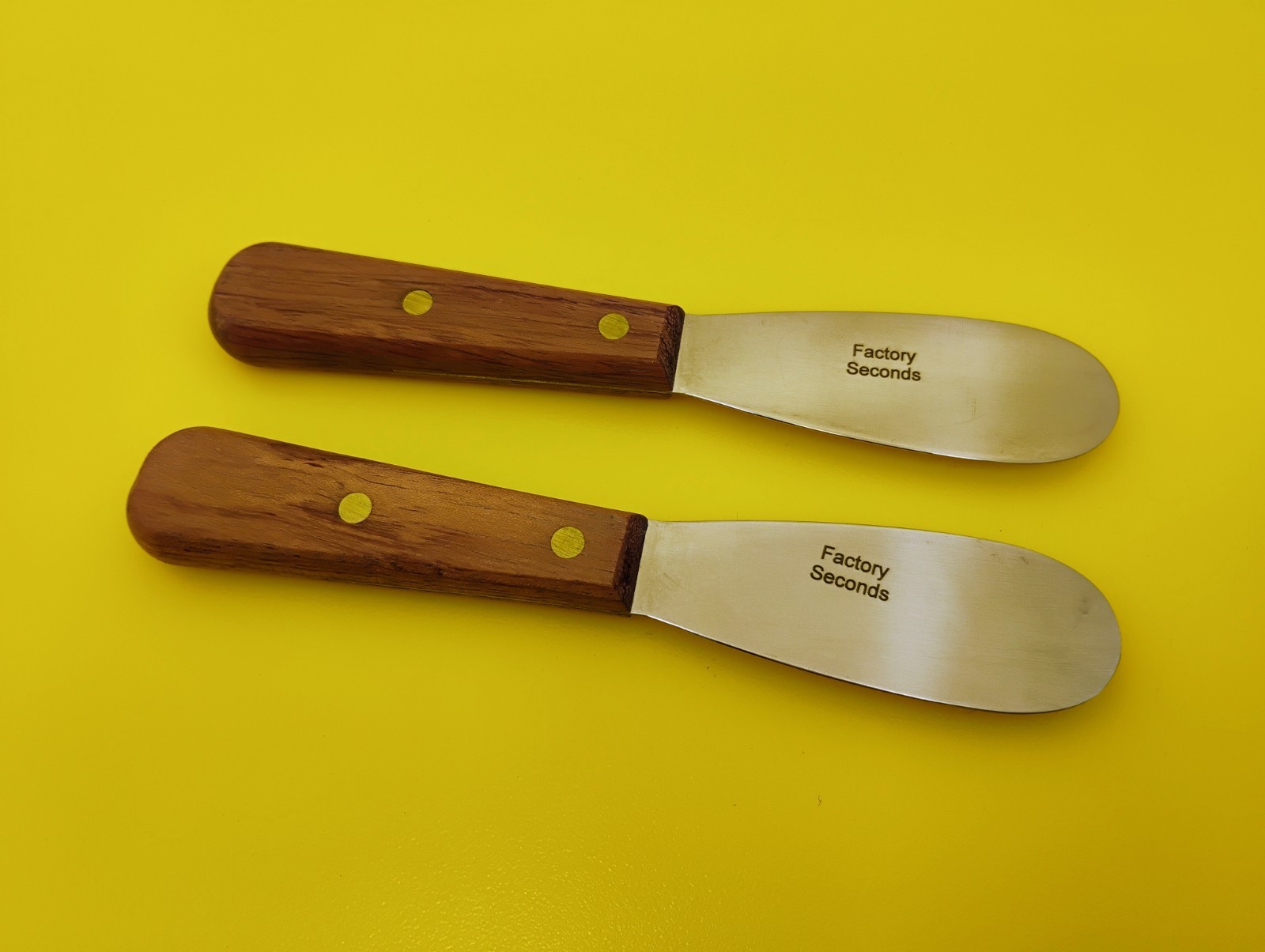 Dexter USA Smooth Edge Dental Spatula 16R Stainless Wood Handle FactorySecond