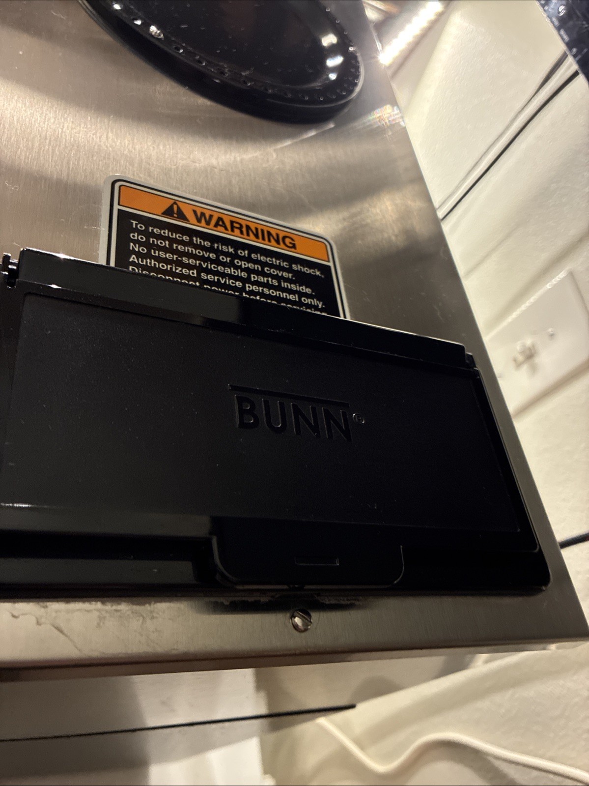 Bunn VPR 33200 Commercial Pour – Over Coffee Maker Dual Warmer (12-Cup) 120V