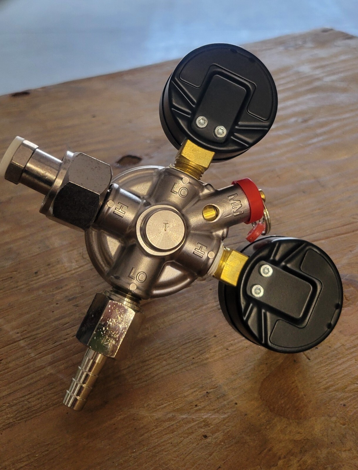 Micro Matic Premium Plus CO2 Regulator 0-60PSI 792-333, Dual Gauge
