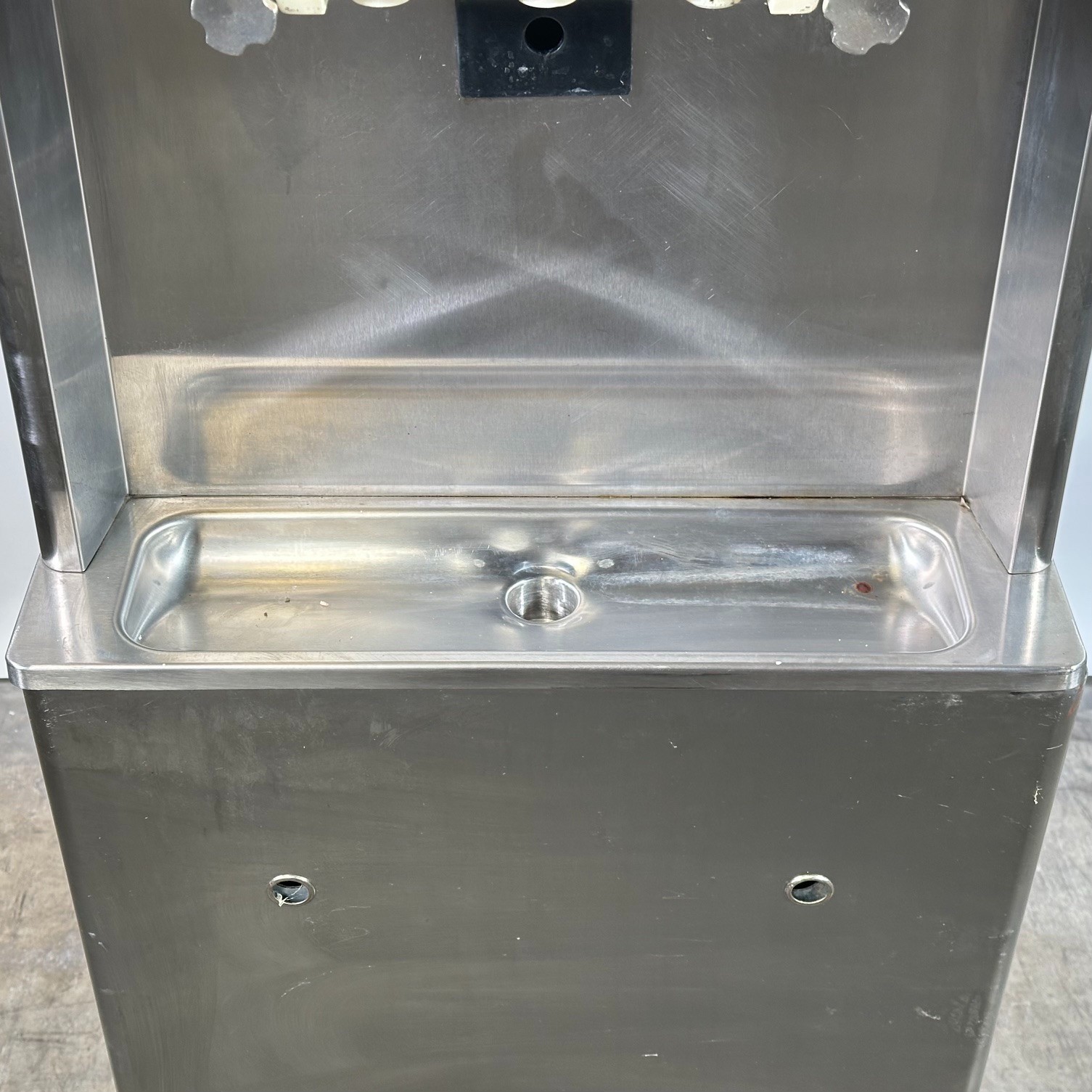 Taylor 794-33 Soft Serve Ice Cream Maker 3 Phase 208–230V (Water Cooled)
