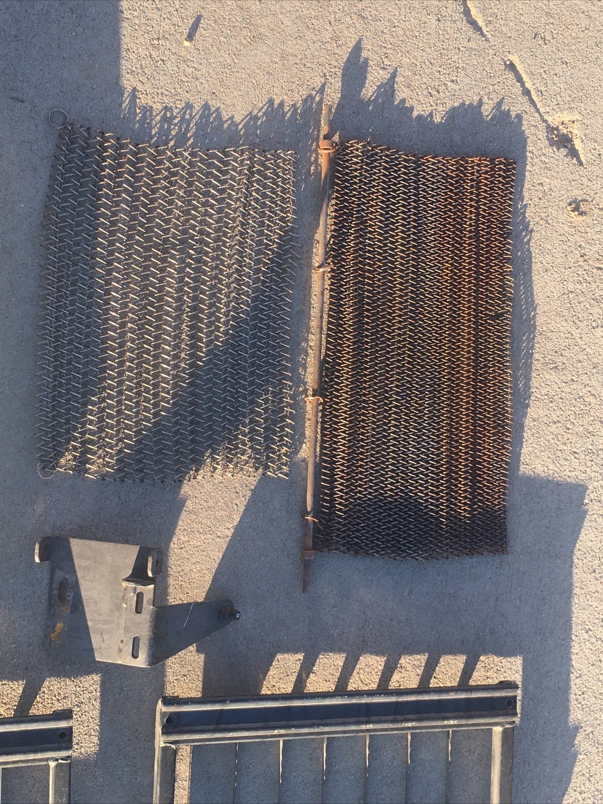 Oliver Bread Slicing Parts 7 Blade 2 Slicer Frames With Blades & Other Parts