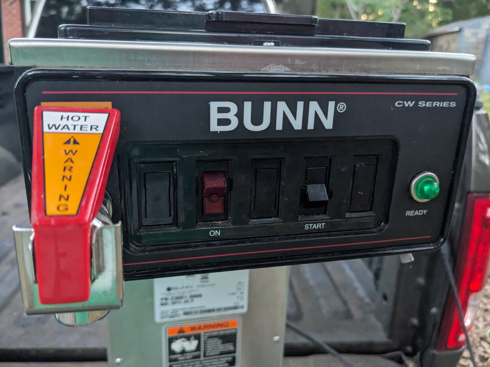 BUNN CW Series Commercial Coffee Brewer CWTF15