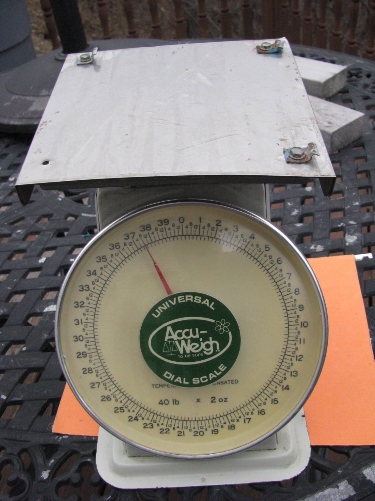 Accu-Weigh Dial Scale, Range: 0-40 Lbs., Top Dimensions: 7.5″ x 7.5″
