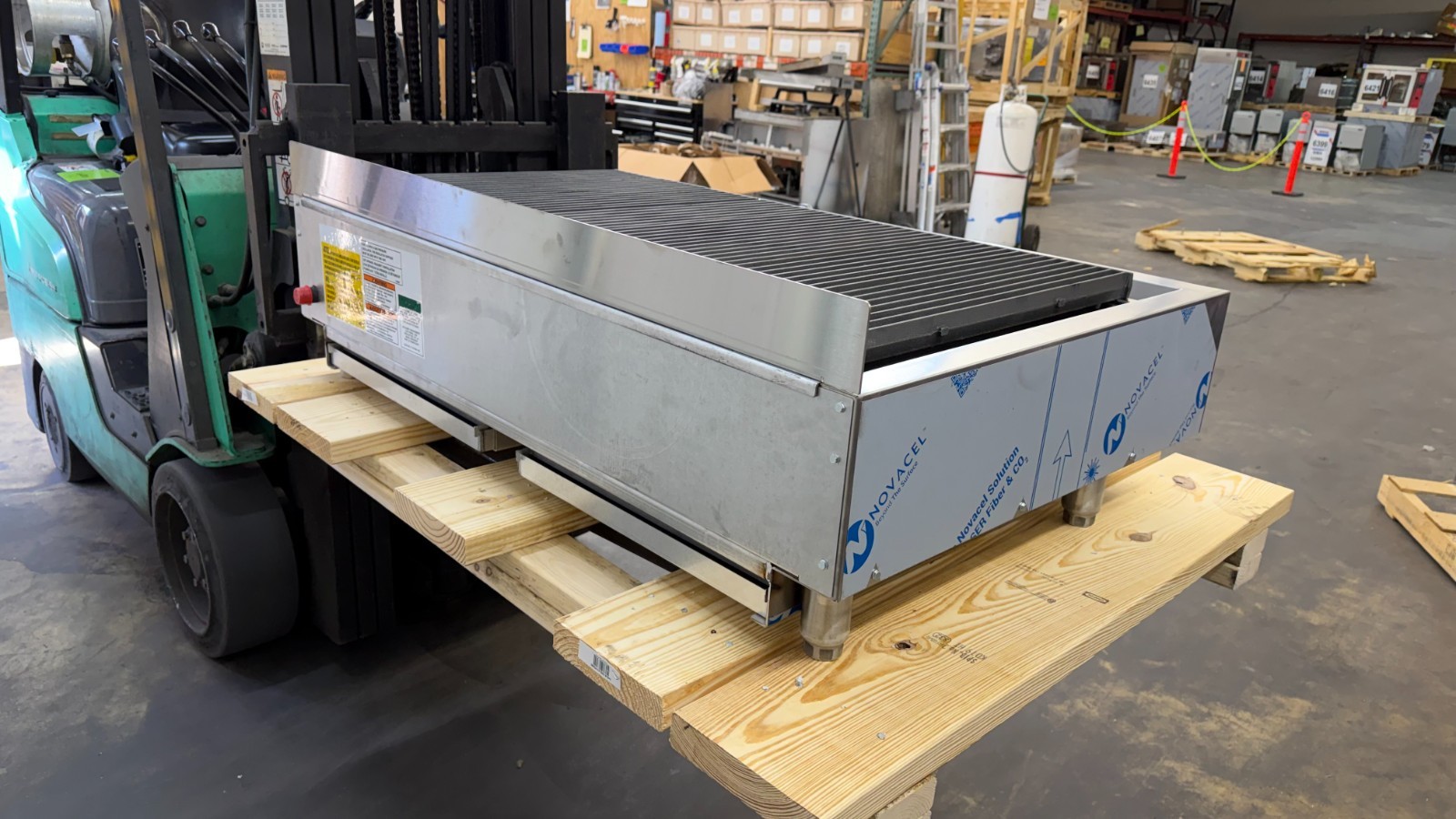 6395 New S/D Vulcan 47″ HD Radiant Charbroiler Chargrill – Model: VACB47-101