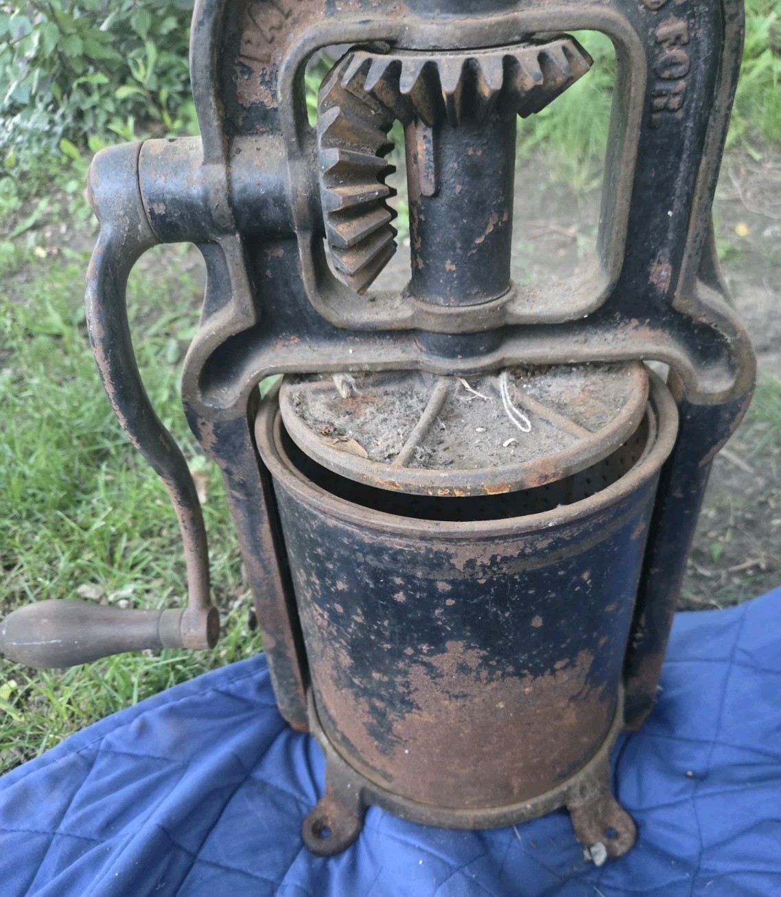 Antique Cast Iron National Specialty 4qt Sausage Stuffer Fruit Press USA