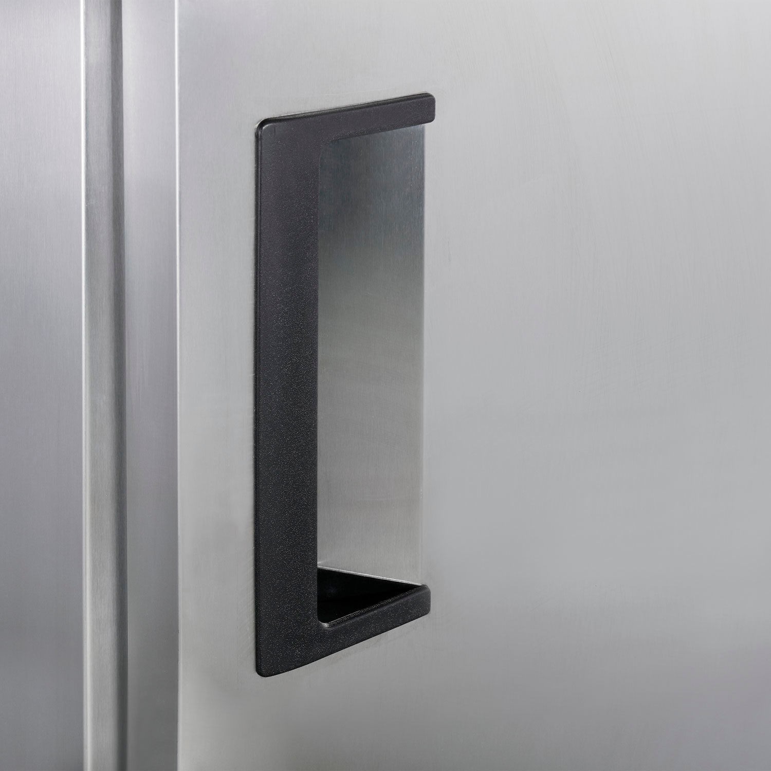 Nexel Reach In Split Door Refrigerator 4 Solid Doors 47 Cu. Ft.
