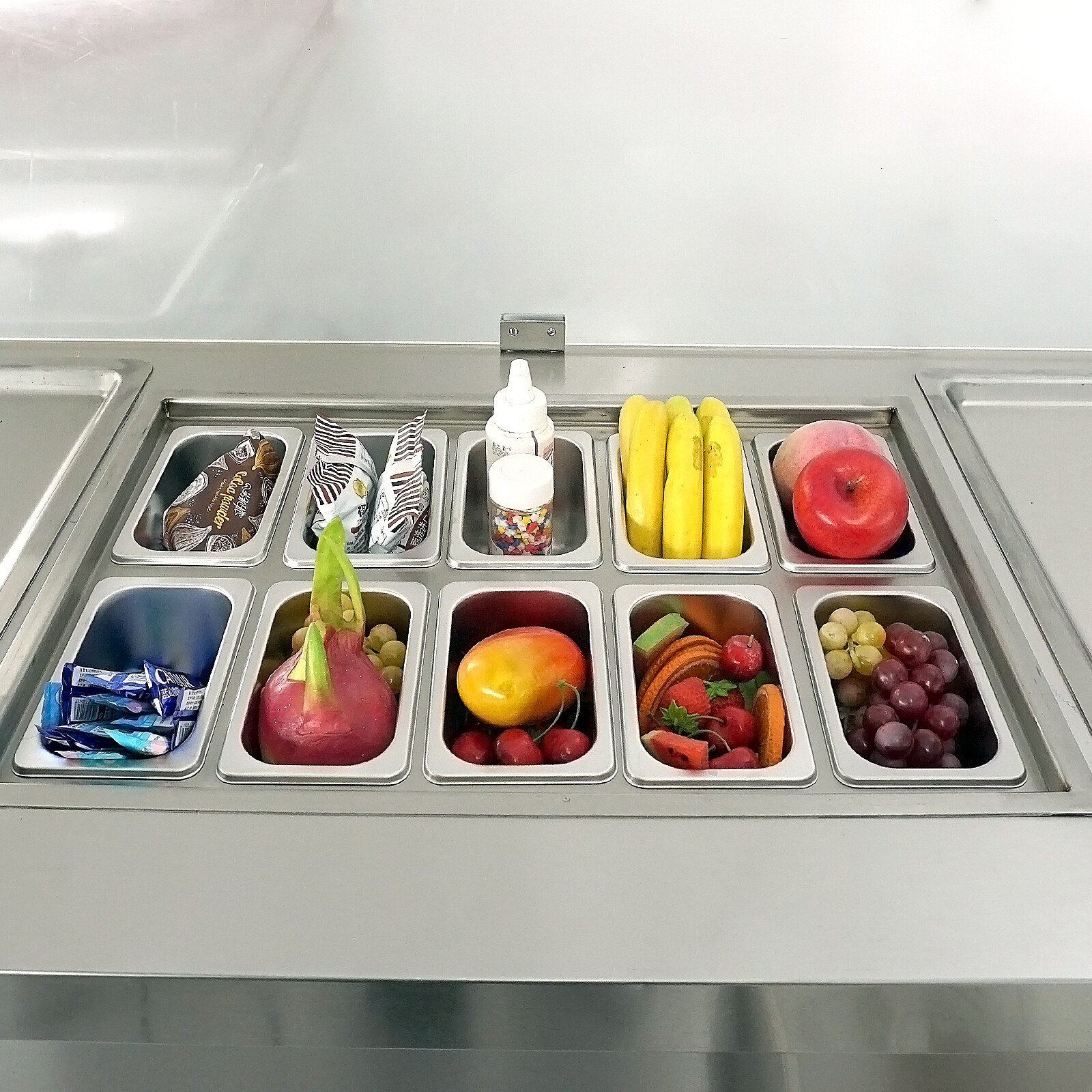 Kolice double round pans fried ice ceram machine with 10 pcs refrigerated tanks
