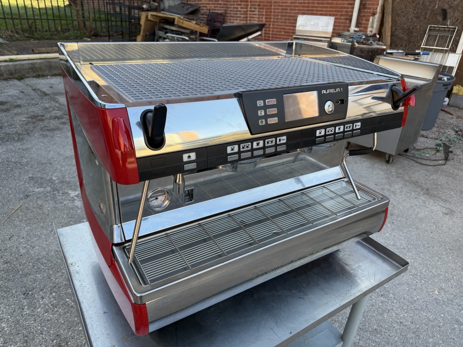 Nuova Simonelli Aurelia 2, Digit Espresso Machine. Please Read Description