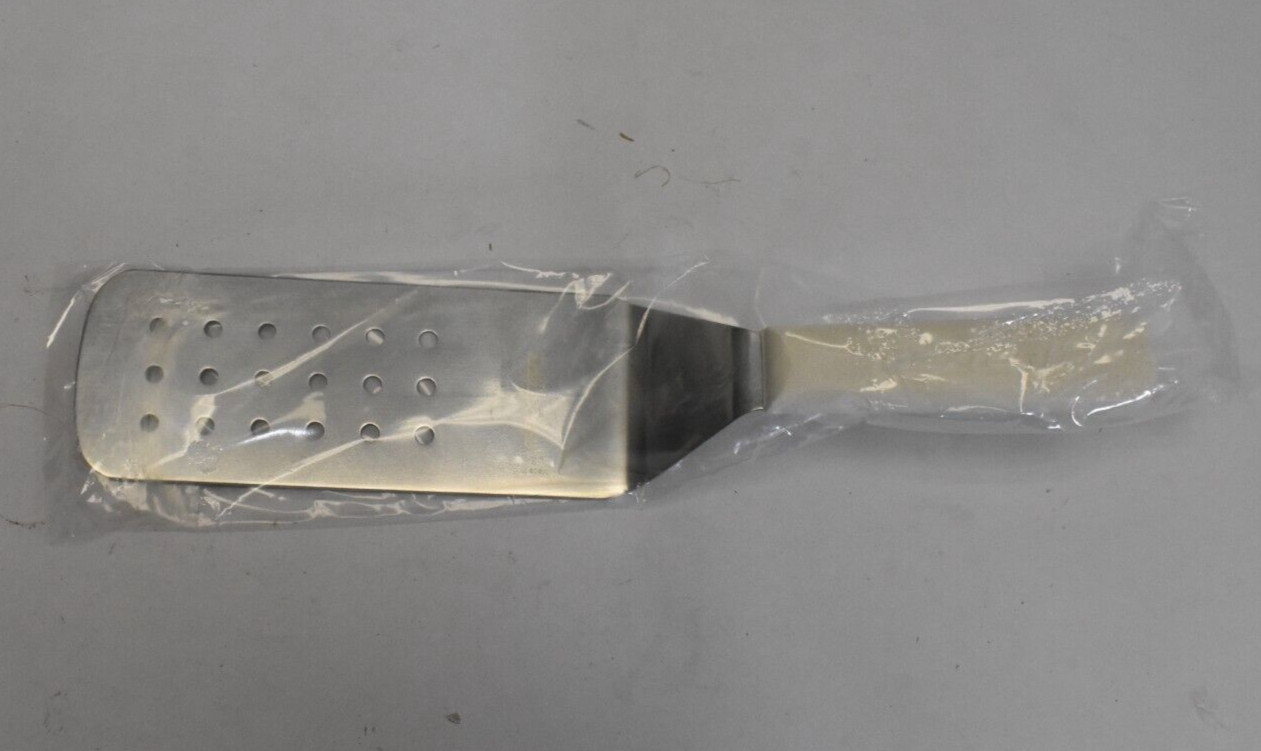 Dexter Russell 16373 Perforated Grill Turner Spatula 15.25″ White Handle PS286-8