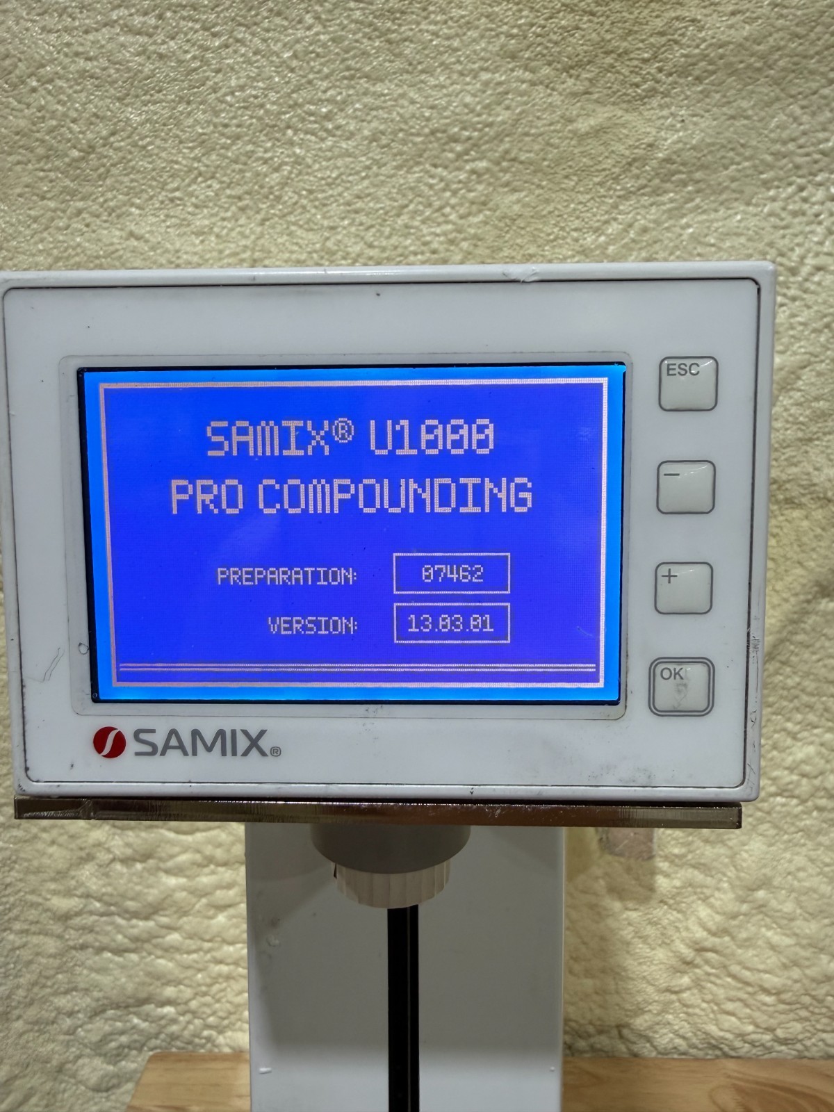 (DESC) Medisca 6595-01 | Mixer, Samix U1000 (100-240V, 50-60 Hz) Pro Compounding