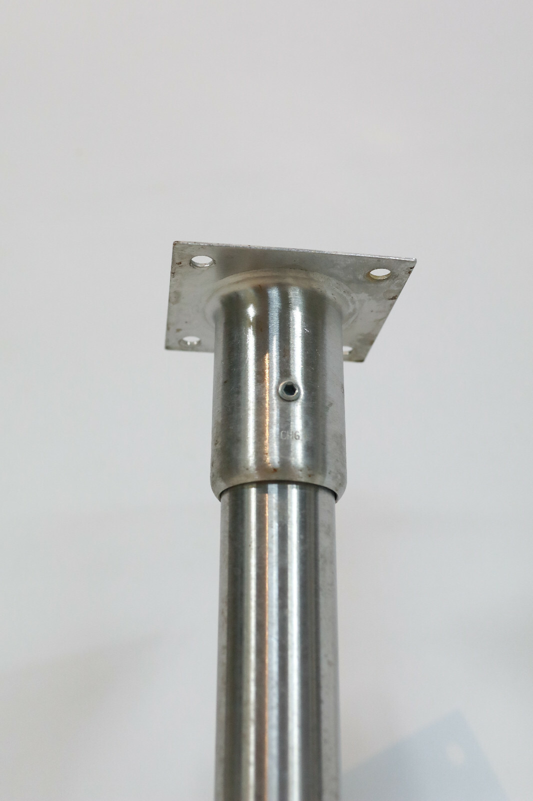 PAIR of CHG Stainless Restaurant Equipment / Table Legs / 16″ Adjustable Height