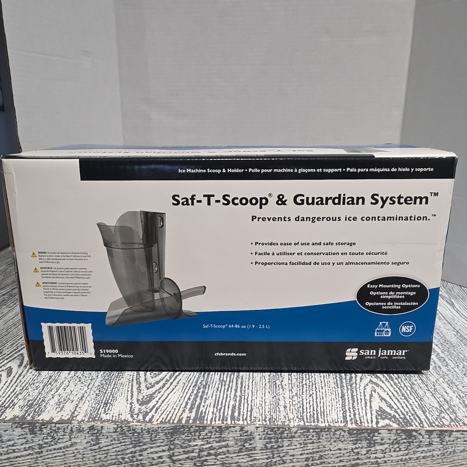 San Jamar Saf-T-Scoop & Guardian System SI9000 64-86 oz Ice Scoop & Holder