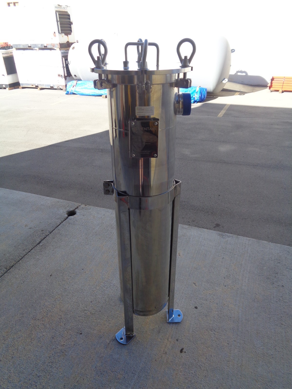 Pentair/Pentek ES22NA415-75 2 In NPT Connection 135 GPM Bag Filter Housing