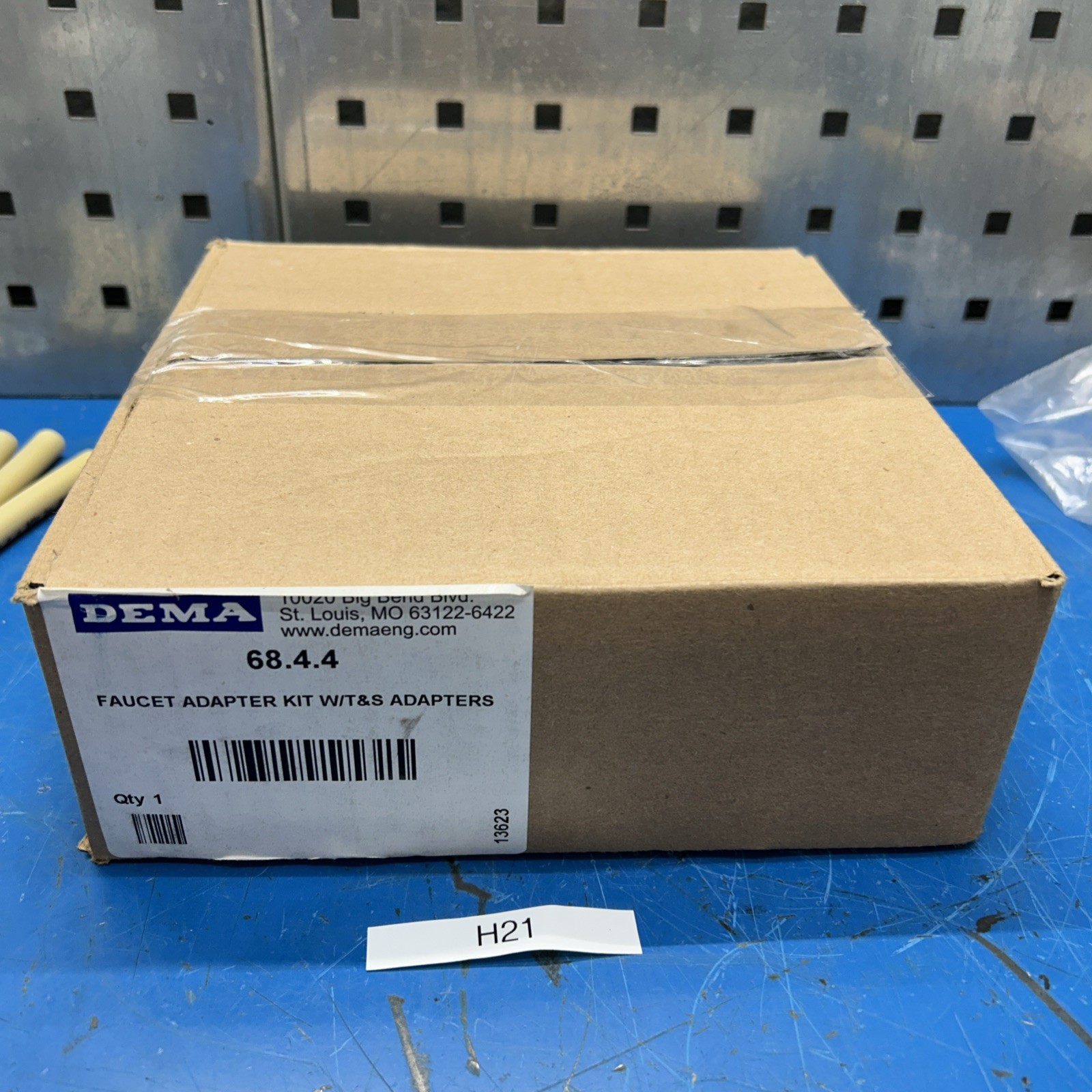 Dema 68.4.4 Faucet Adapter Kit – NEW In Box Fast Shipping + Warranty