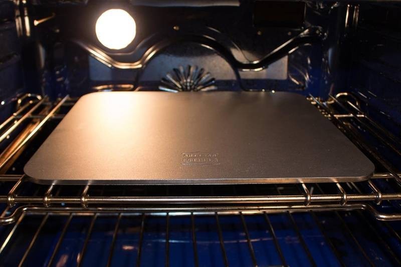 Steel Pizza Pan 16″x14.25″x0.25 (thick) Made in the USA