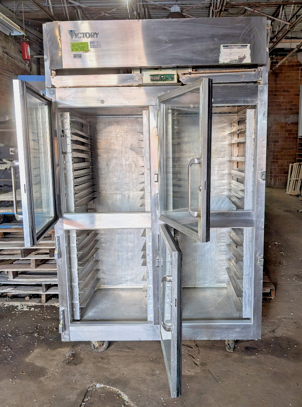 Victory RA-2D-S1 Ultraspec Two Section Reach-In Refrigerator, Glass Half Doors