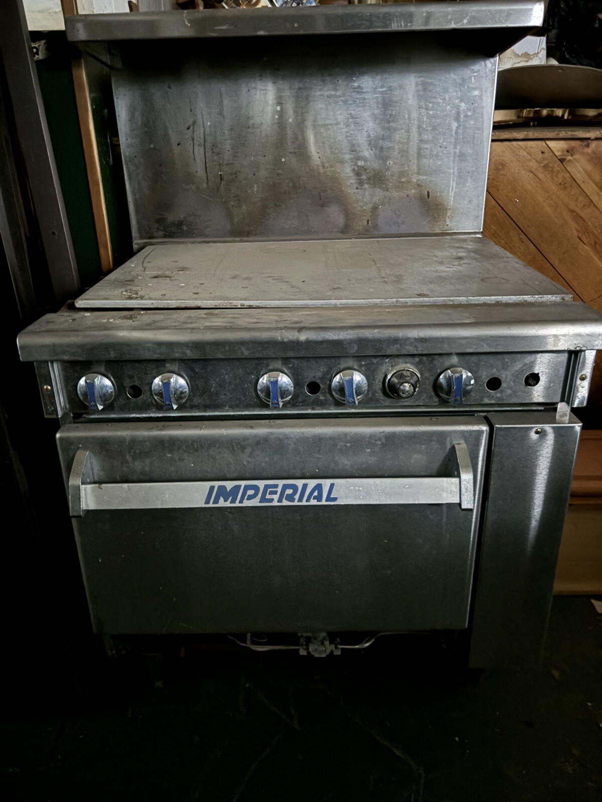 Imperial 36″ Restaurant Range with 6 Open Gas Burners & Standard Oven Pre-Owned