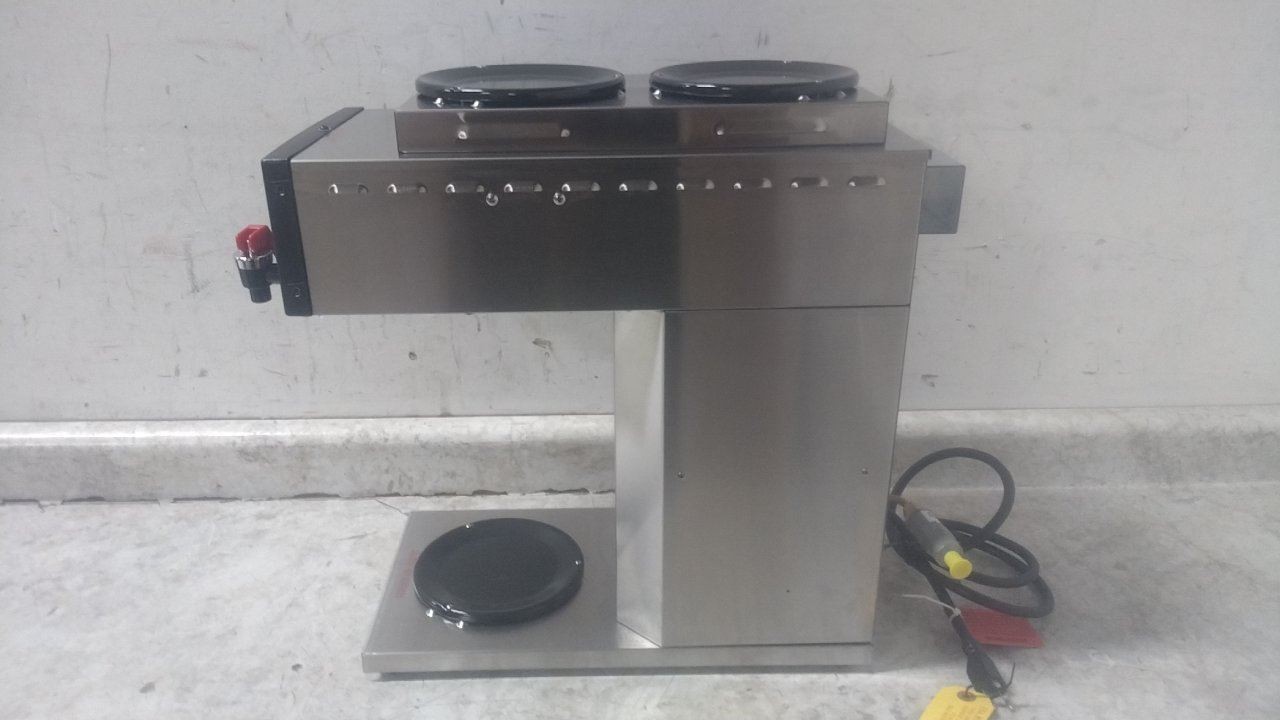 Newco Coffee FCS-3 120VAC 1700W 0.5 GPH Direct Line Coffee Brewer