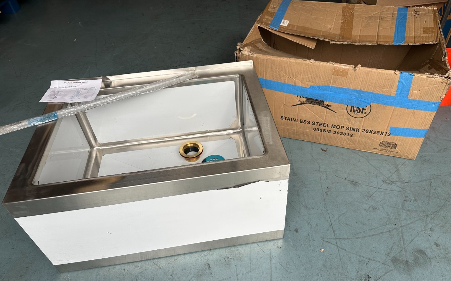 Regency 600SM202812 – 28″ x 20″ x 12″ Stainless Steel Floor-Mount Mop Sink DENT