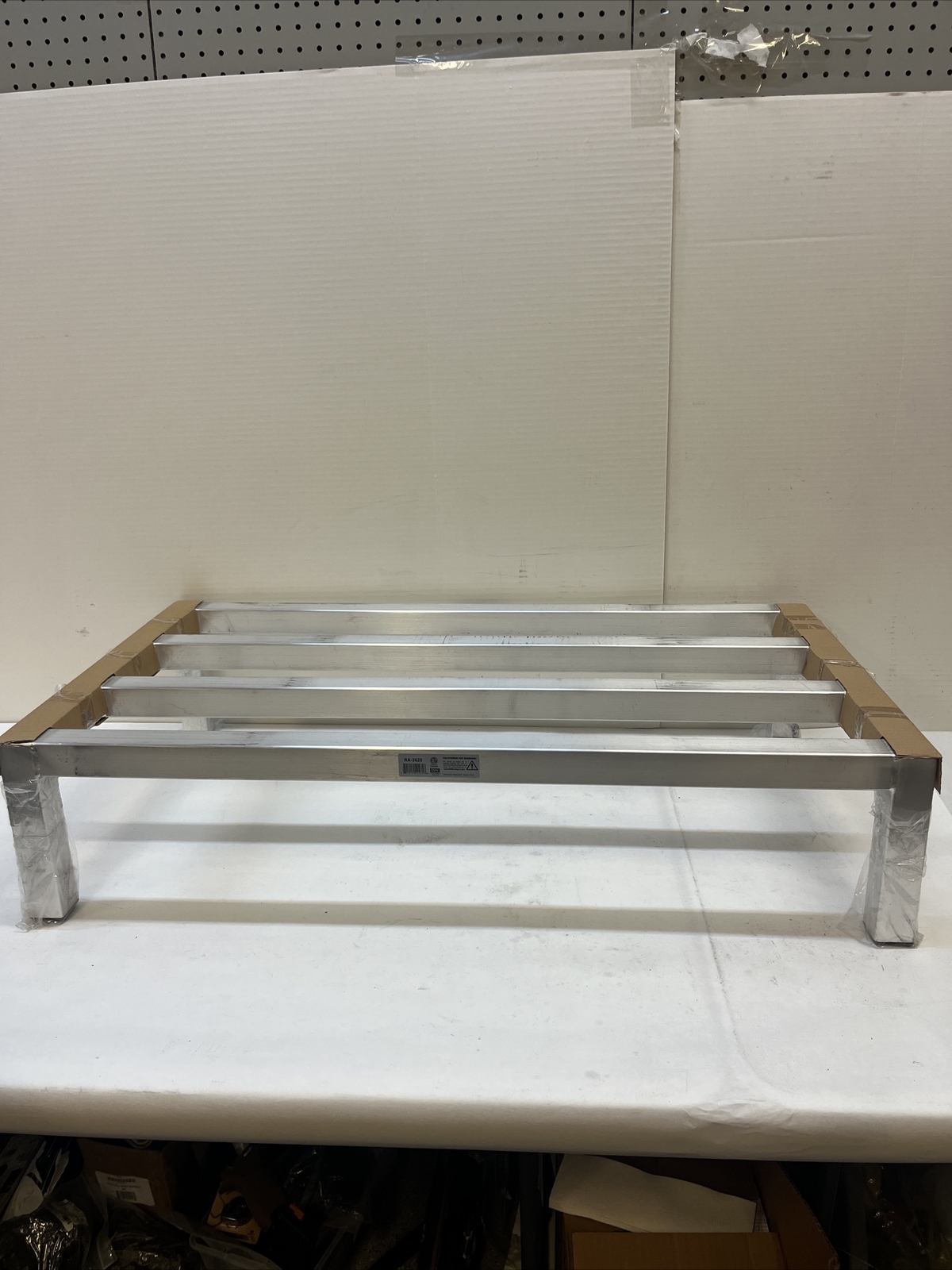 GSW RA-3620 Heavy Duty Aluminum Dunnage Rack 36″L x 20″W x 8″H for Floor Storage