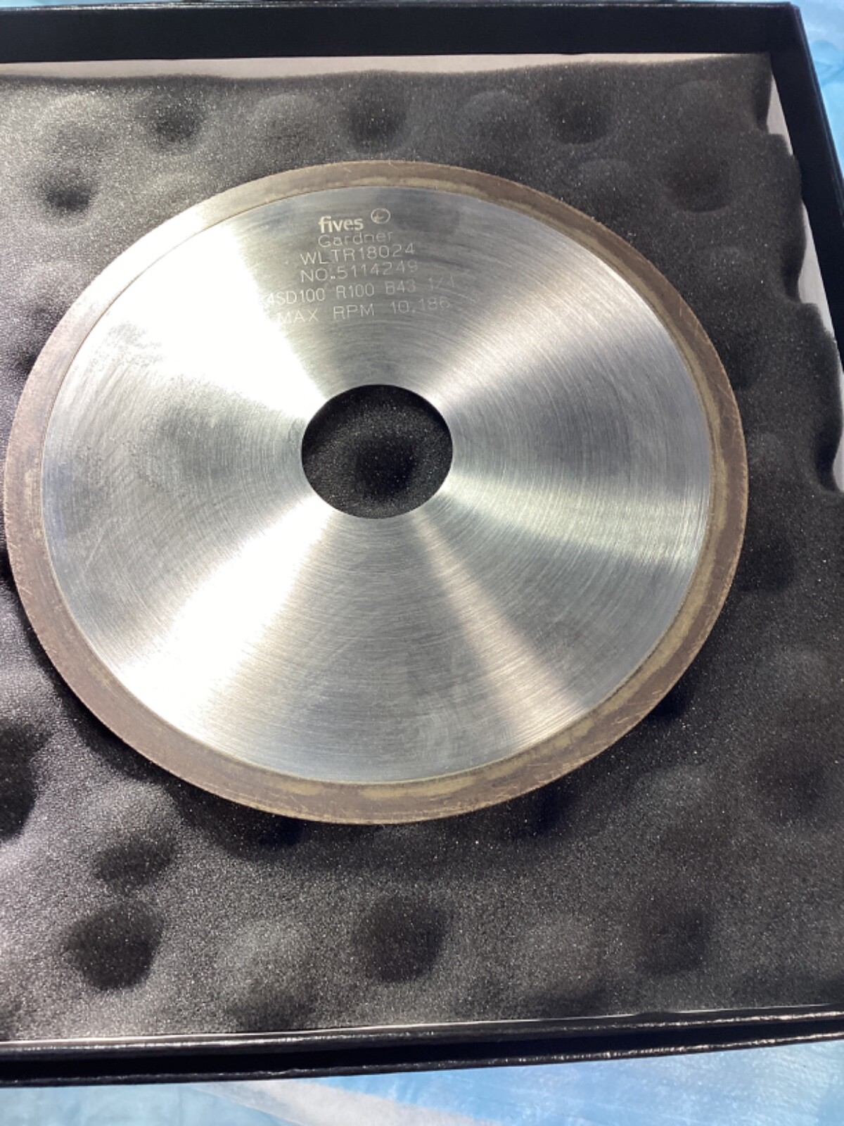 Gardner Diamond Wheel Resin Bond WL TR18024 1A1R 6 X 0.035 X 1-1/4 4SD100