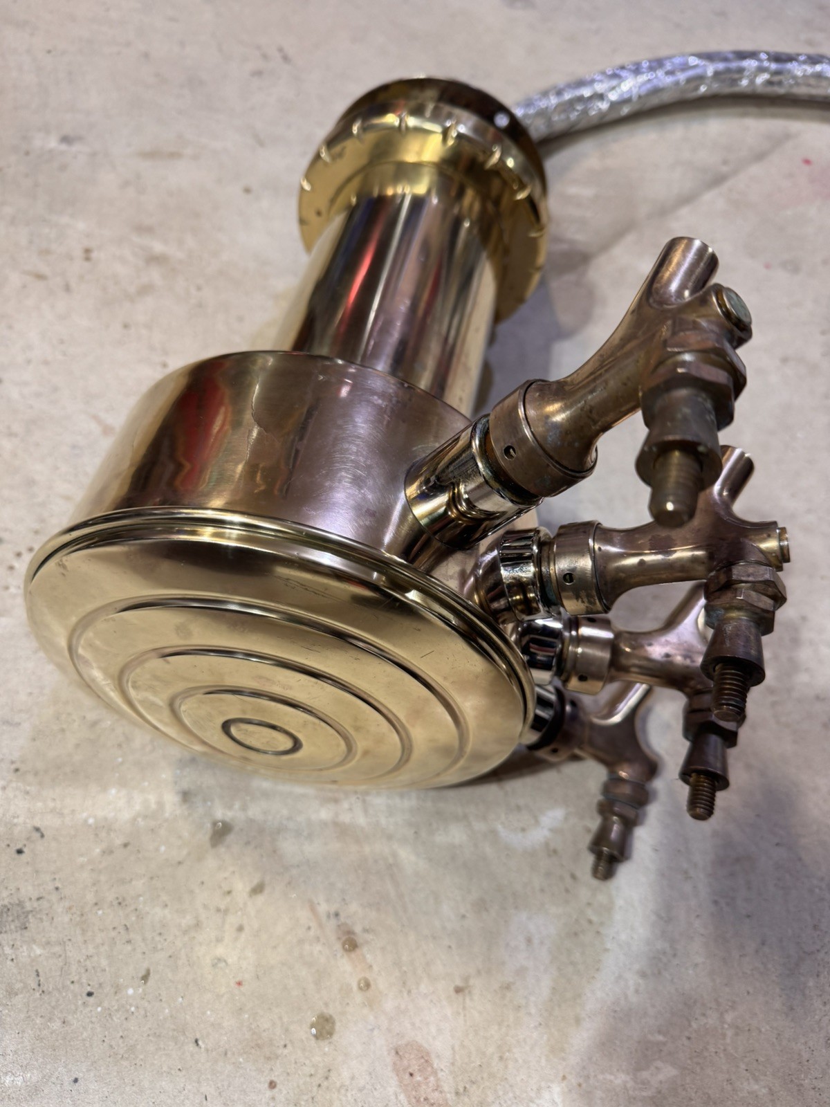 Micro Matic style / commercial glycol-cooled 4 tap beer tower (brand unconfirmed
