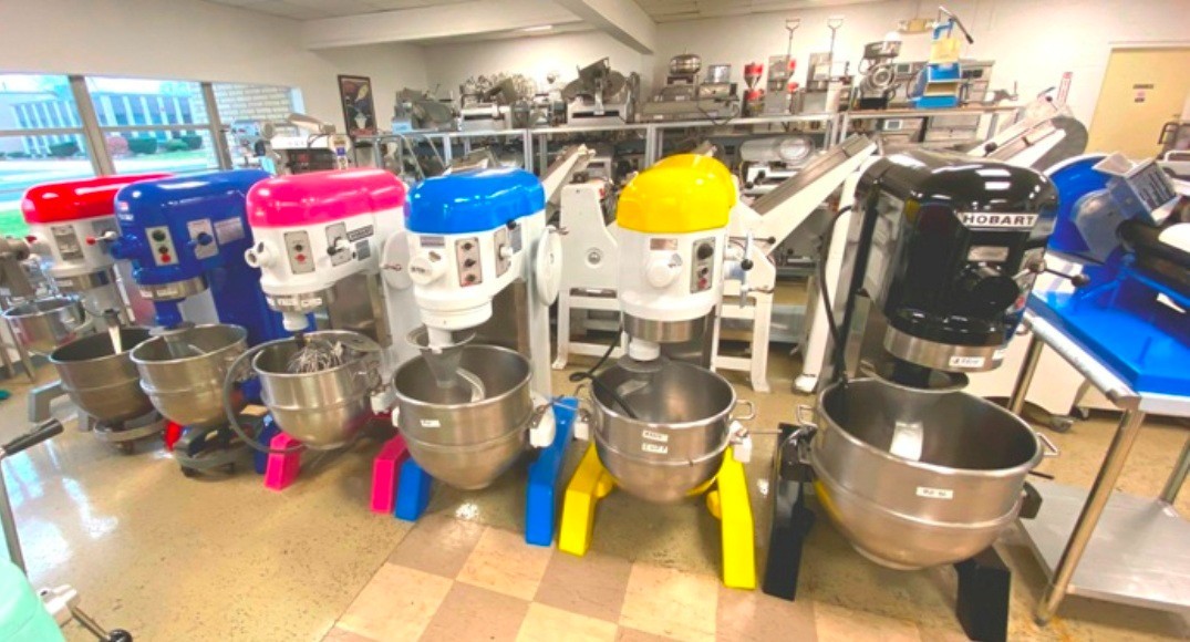 Mixers/ 80 Lbs Magna 50H-4C1 Barrel Mixer/ Jacketed Bowl For Cold or Hot Mix