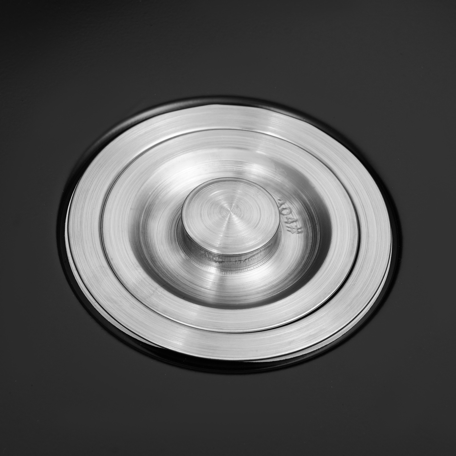 Single Bowl Kitchen Sink Stainless Steel Sink Kitchen Sink with Pull-Out Faucet