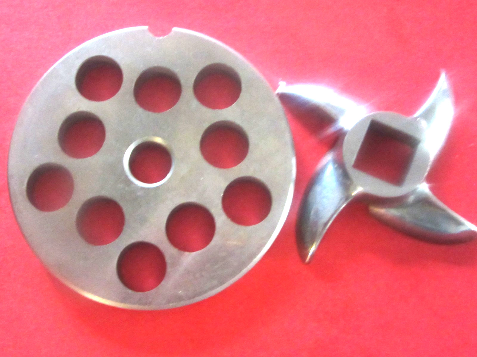 COMBO #12 x 12 mm (1/2″) sausage holes plate AND KNIFE Meat Grinder *ITALY*