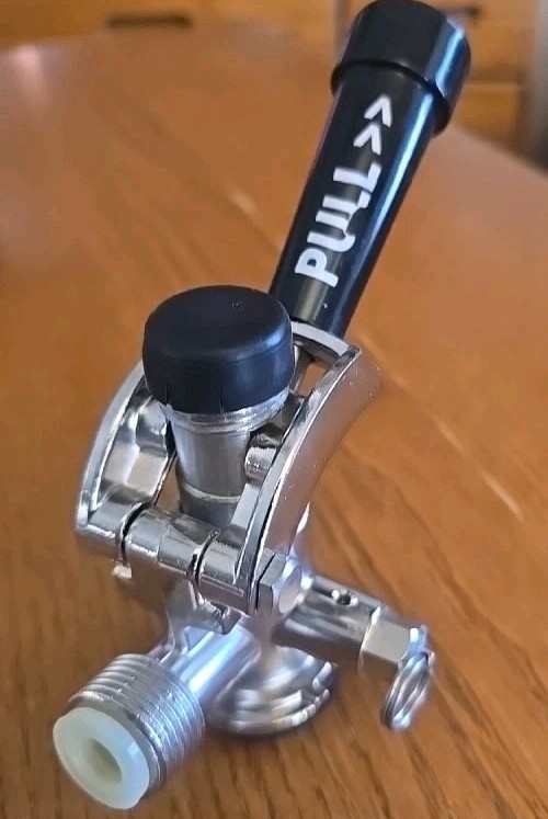 Single Tap Kegerator Keg Coupler