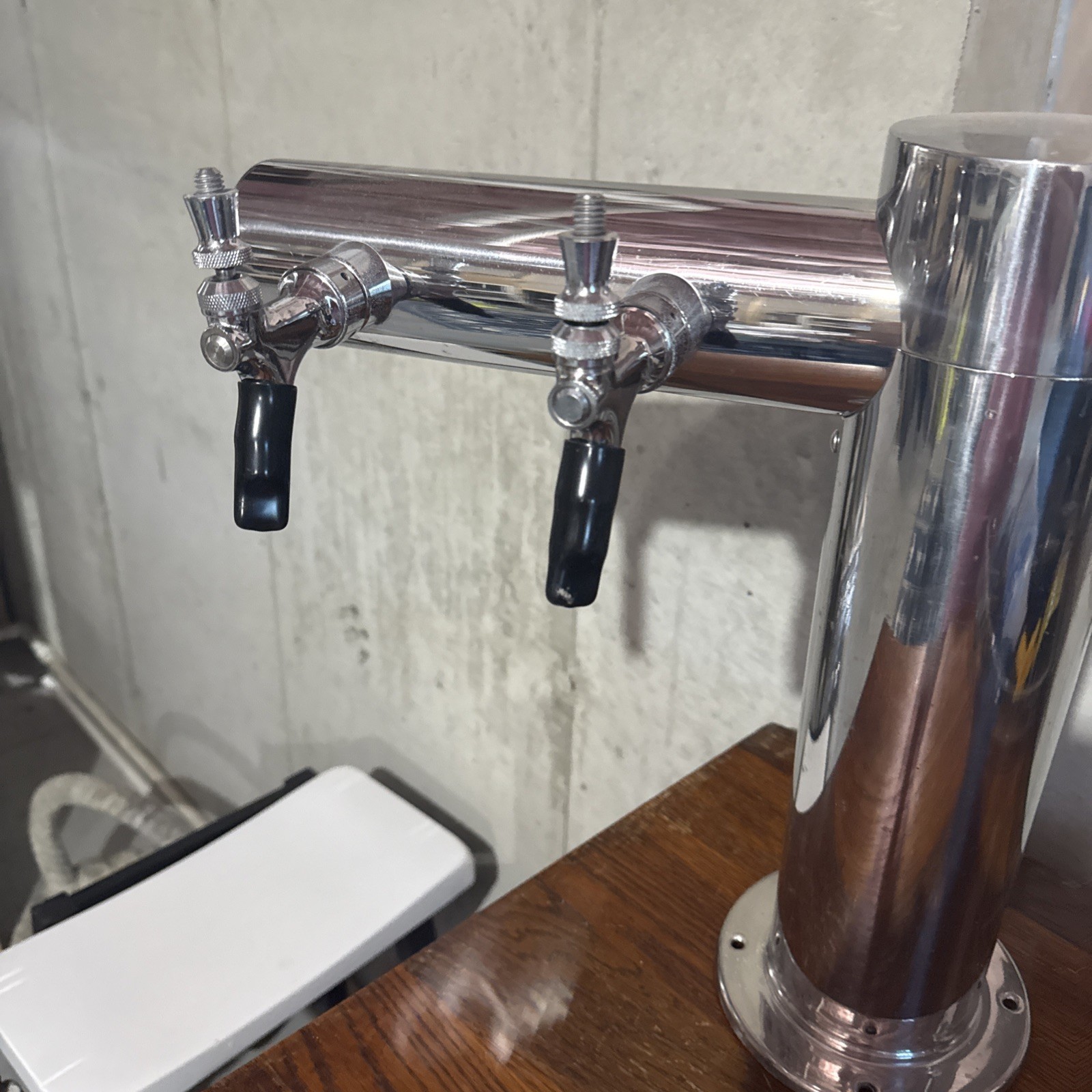 Micro Matic Metropolis T – 4 Faucets Glycol Chilled Used Stainless Steel