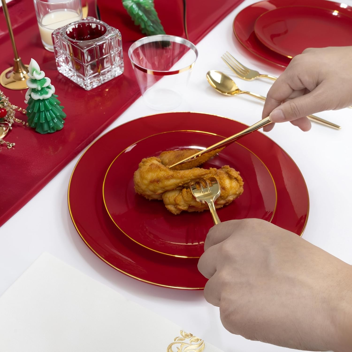 MirthMood 210pcs Red Plastic Plates,Disposable Red Gold Party Plates,Include 30