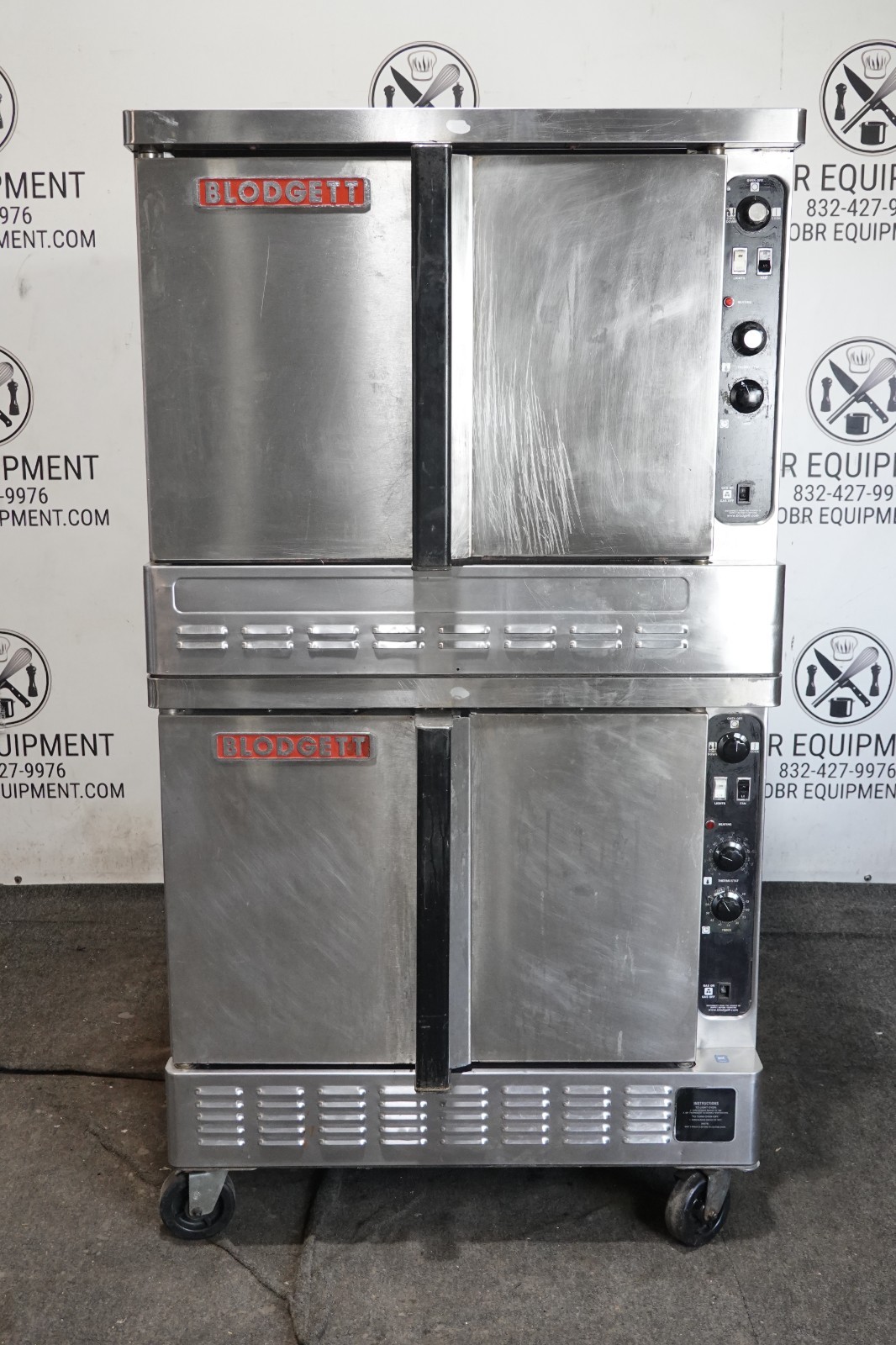 BLODGETT STAINLESS STEEL DOUBLE STACKED PROPANE GAS CONVECTION OVEN MODEL DFG100