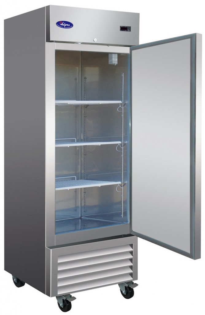 Valpro VP1F-HC 26″ One Solid Door Reach-In Freezer, 23 Cu Ft
